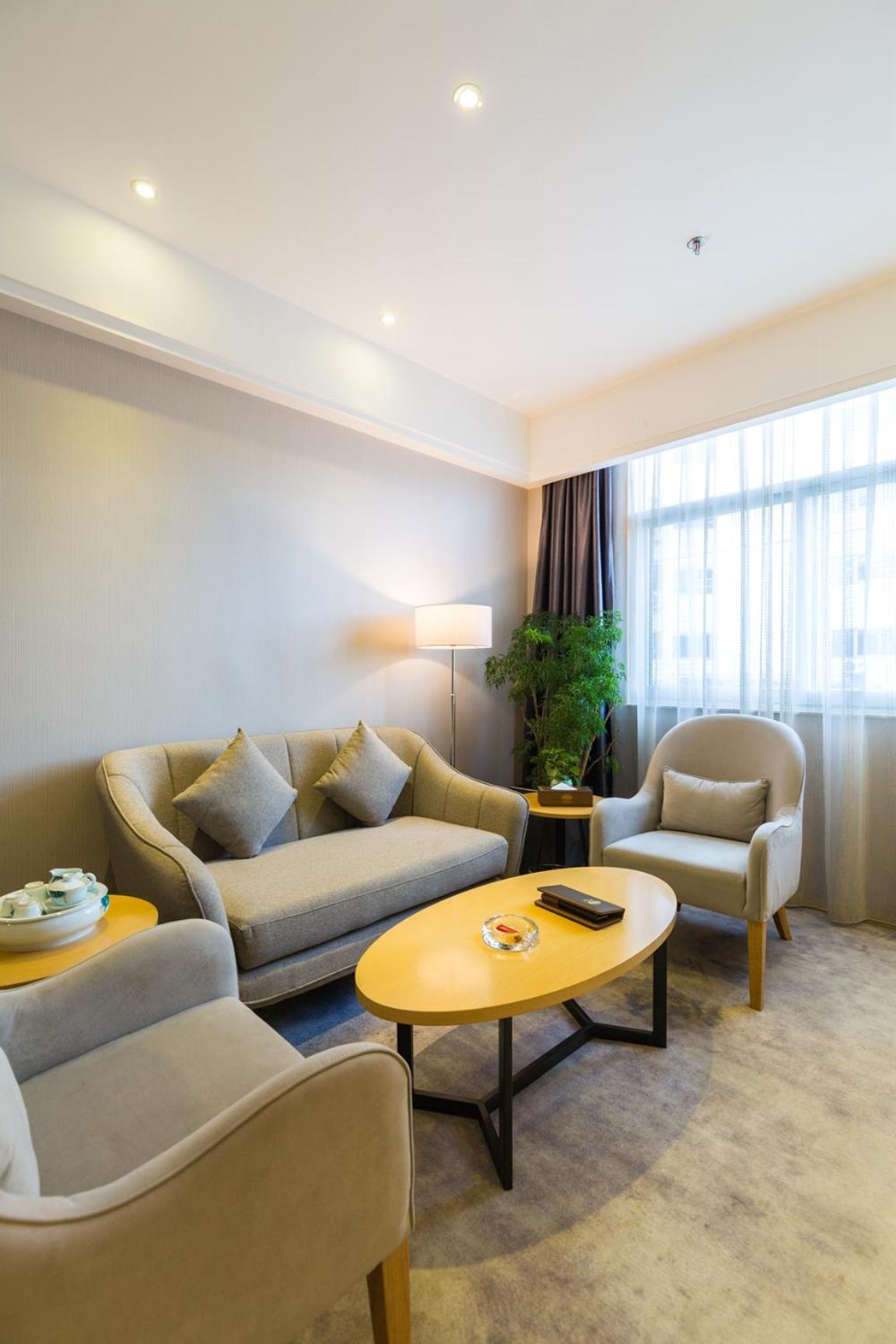 Guangzhou Seaman Hotel-Line 2 Jiangnanxi Station Екстериор снимка